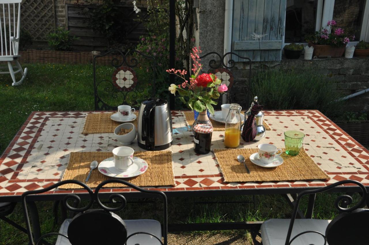 La Pie Grieche Bed and Breakfast Lucquy Buitenkant foto