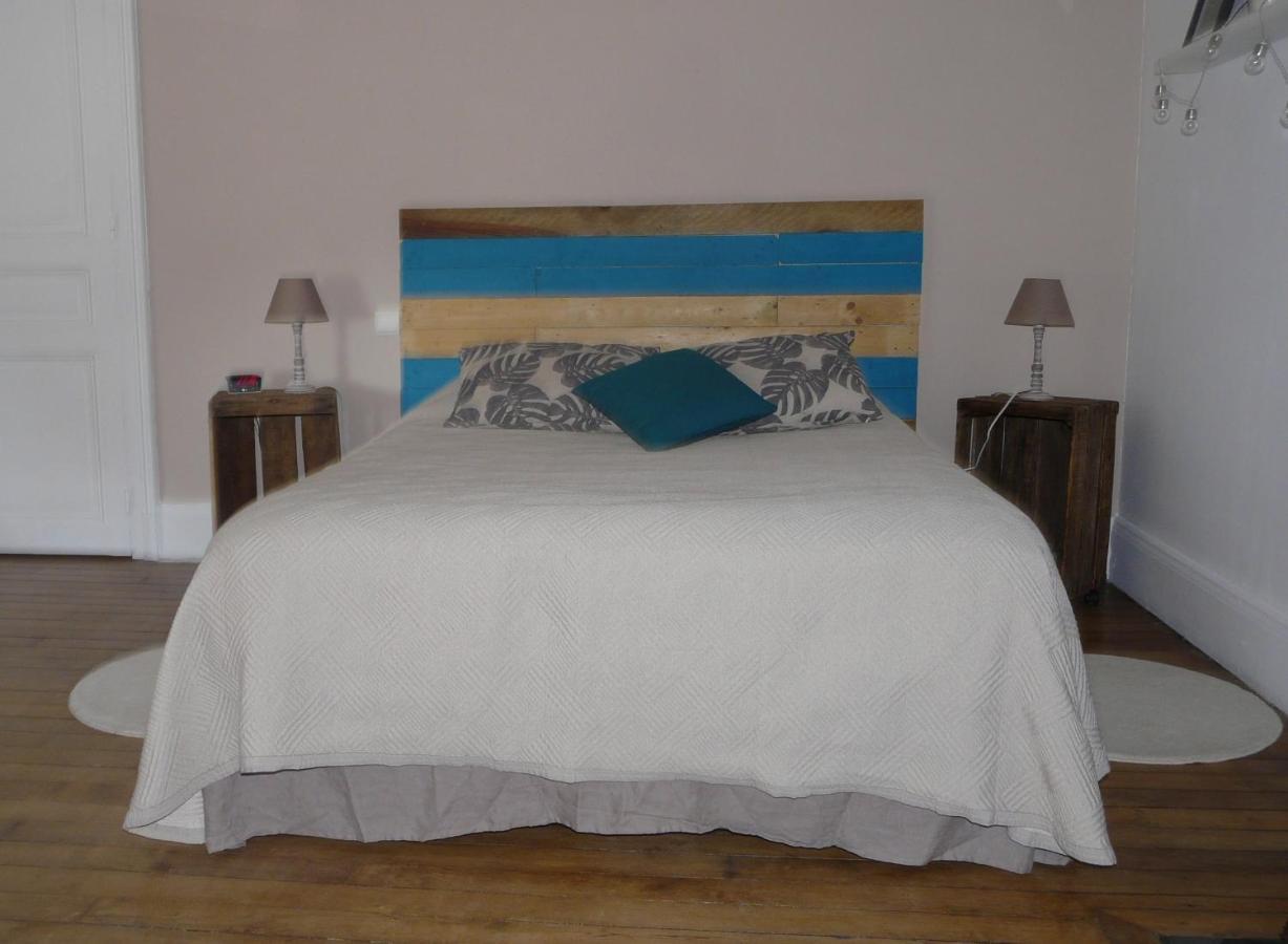 La Pie Grieche Bed and Breakfast Lucquy Buitenkant foto